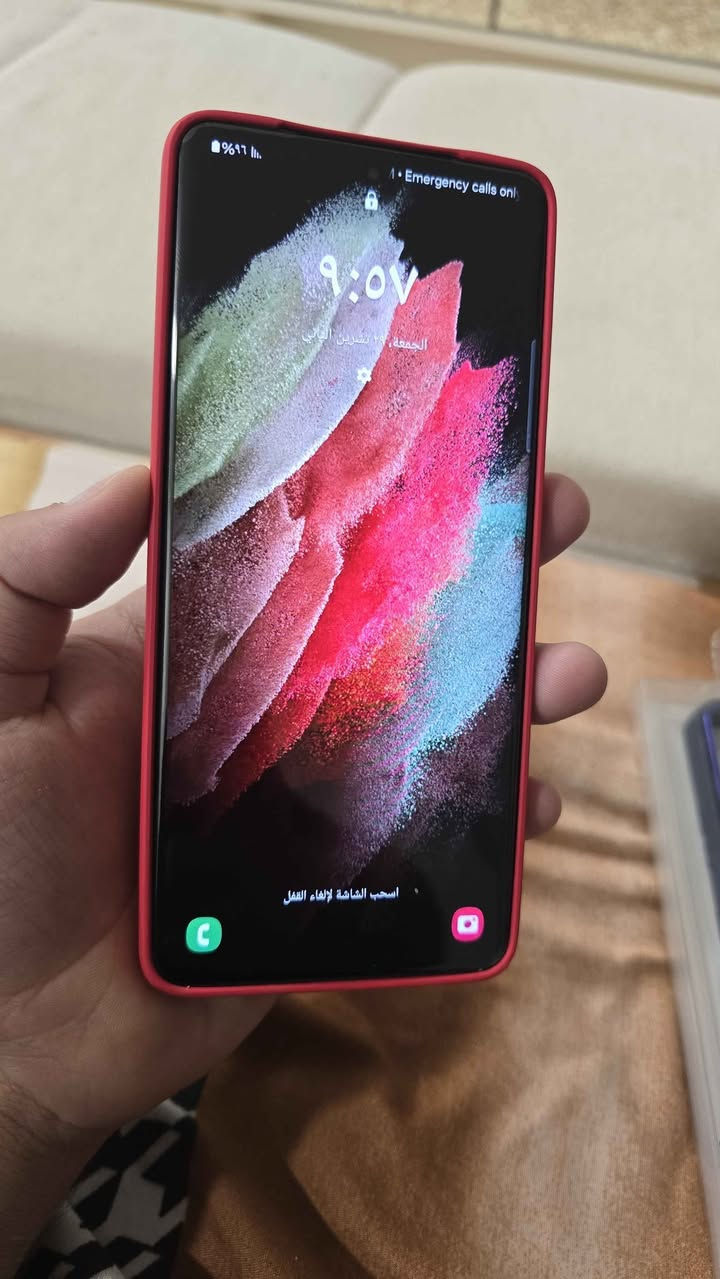 للبيع | Samsung Galaxy S21 Ultra 5G (Snapdragon - النسخة الأمريكية)
✅ المواصفات:
🇺🇸 النسخة الأمريكية Snapdragon 888 (أداء أقوى واستهلاك أفضل للطاقة)
🌐 يدعم شبكات 5G
💾 سعة التخزين: 256GB
🧠 ذاكرة RAM: 12GB
📱 شاشة Dynamic AMOLED 2X بحجم 6.8 إنش بدقة QHD+
⚡ معدل تحديث 120Hz
📸 كاميرا رئيسية 108MP مع زوم بصري حتى 10x وزوم رقمي حتى 100x Space Zoom
🤳 كاميرا أمامية 40MP
🔋 بطارية 5000mAh
💧 مقاوم للماء والغبار بمعيار IP68
📶 يدعم Wi-Fi 6 وBluetooth 5.2
🔐 بصمة مدمجة داخل الشاشة
🖤 اللون: أسود
✅ الجهاز بحالة ممتازة ونظيف جدًا.
✅ مكفول من العطل والتصليح.
💰 السعر المطلوب: 350,000 دينار عراقي
📩 للاستفسار أو الحجز، راسلني على الخاص 
*********** متوفر توصيل لكل محافظات العراق بغداد, العراق
