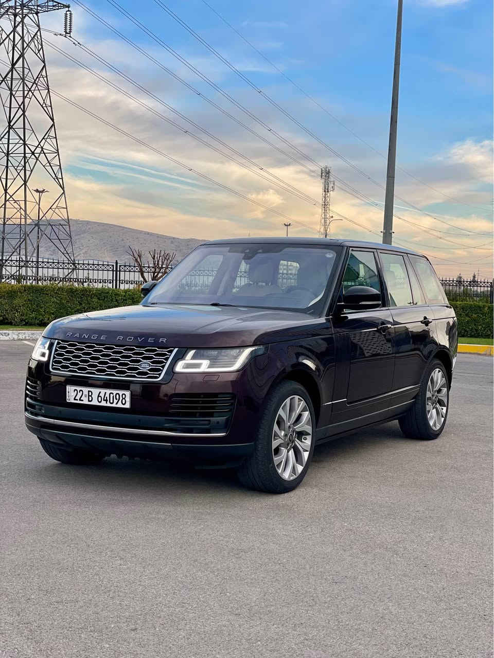 ‏‎سلام عليكم 
ماشاءالله انظف و ارخص رانج روفر 💯
‏‎رانج روفر فوغ (لون عنابي المميز) 
‏2019 HSE (خـليـجـي)
ماشية فقط 50 الف بشرط فحص كومبيوتر جديد ❄️
وكالة شركة سردار  
محرك 6 سلندر سوبر تشارج 
‏‎  🔴 سونر موجوده بالمنشور بدون قطرة صبغ بدون تعديل مكفوله كفالة عامة حتى الدعاميات بشرط 
‏‎ ماشاءالله نضيف جدا … 
بسعر كلش مناسب
‏‎فول مواصفات  
أبواب و صندوق و دوسة شفط 
تحكم السيارة بالجهاز (ريموت كنترول ) 
كل كشنات تبريد، تكيف و كهربائي 
‏‎بصمتين 
‏‎ضمان دولي 
‏💯‎محرك كير كهربائيات بشرط 
‏‎ السياره جديده كلش سيرفسات كامله
‏‎كلشي عل بلاد جديد 
‏‎فحص و هزه و رقم سنوية كلشي جديد 
‏‎باسمي بشرط تحويل وغرامـة
‏‎سيارة مابيـها دينار مصرف كامل من كل نواحي
‏‎ سعر 460 ورقة 
‏‎السياره موجوده بمحافظة دهوك 
‏‎للتواصل(خط و واتساب مفتوح )
***********
*********** دهوك, العراق
