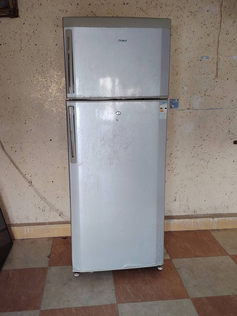 سلام عليكم بلازمه للبيع بيها انترنيت حجم 50 نوع جنرال سمارت ماواصله تصليح جديده بعدها  سعرها 230 الف

ثلاجه للبيع حجم 22 قدم السعر 200 الف    ***********
