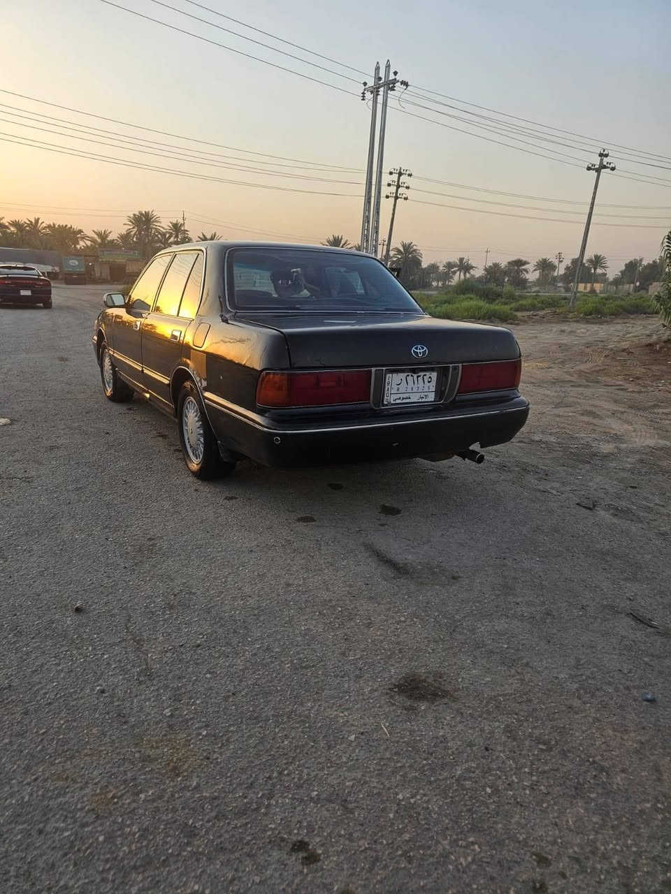 سلام عليكم للبيع أرنب موديل 1992 مكينه 300 كير ميكانيك رقم انبار بسمي بيهة جاملغ خلفي صبغ فقط مكفوله من تحويل او نقل جثه وكص السعر 50 بيهة مجال بصيط  للاستفسار اتصل ***********

