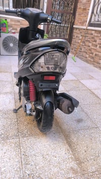 دراجه ماكس حاويه مستخدم شهر واحد فقط