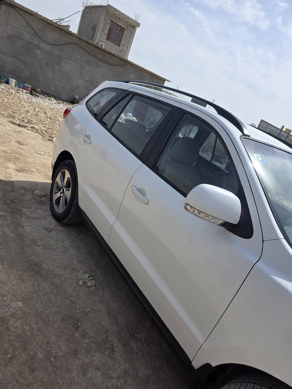 سنتافيا  للبيع موديل ٢٠١٢ الشركه العامه للسيارات محرك ٦ سلندر والباقي موضح بالصور ***********///الموقع بغداد النهروان تقاطع الخنساء السعر ١٥٥ ورقه
