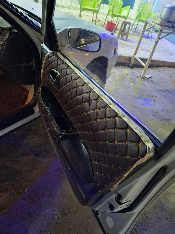 السلام عليكم كرسته 1995 مكفولة من القص و نقل الجثة ، سيارة مكينة وكير جدد ، تبريد شغال بأسمي 55 وبيها مجال كوفة علوة الفحل. ***********
