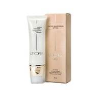 واقي شمس ملون • خالي من الدهون • يحمي UVA/UVB