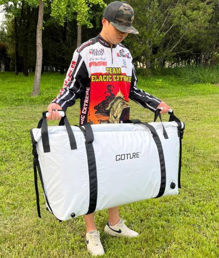 30 الف 
حقيبة صيد تجميد للأسماك
 عزل حراري متطور يحفظ الثلج والسمك لساعات طويلة.
مزودة بفتحات (صمامات) جانبية في الأسفل لتفريغ الماء الناتج عن ذوبان الثلج بسهولة.
الوزن جدا ثقيل


**إذا كنت صاحب هذا الإعلان وتريد حذفه لأي سبب، رجاءا أرسل رسالة إلى الدعم الفني**