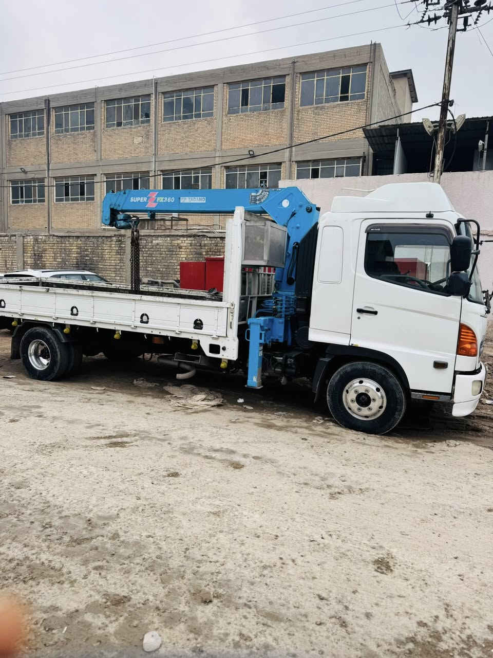 سلام عليكم كرين هينو شيطان موديل 2017
كرين أف اكس مخالف 3 سلايتات 
سيارة كير محرك شاصي قماره كفاله 
عامه سياره بلادي اكرين باسمي 
تحويل ثاني يوم مكاني بغداد  الاتصال 
***********
