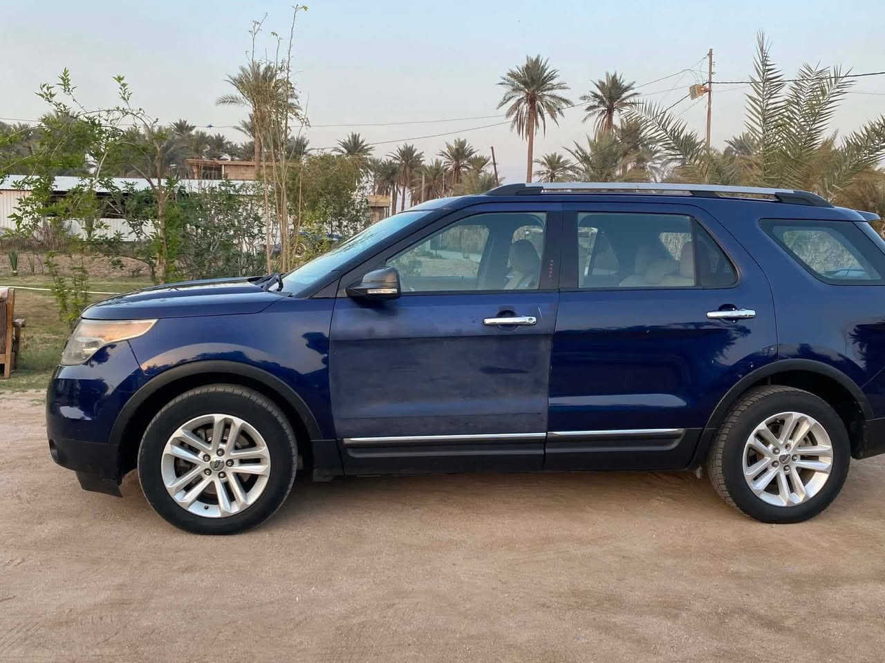 سلام عليكم فورد اكسبلور 2011 لبيع سعر 130وبيها مجال (***********)/(***********)
