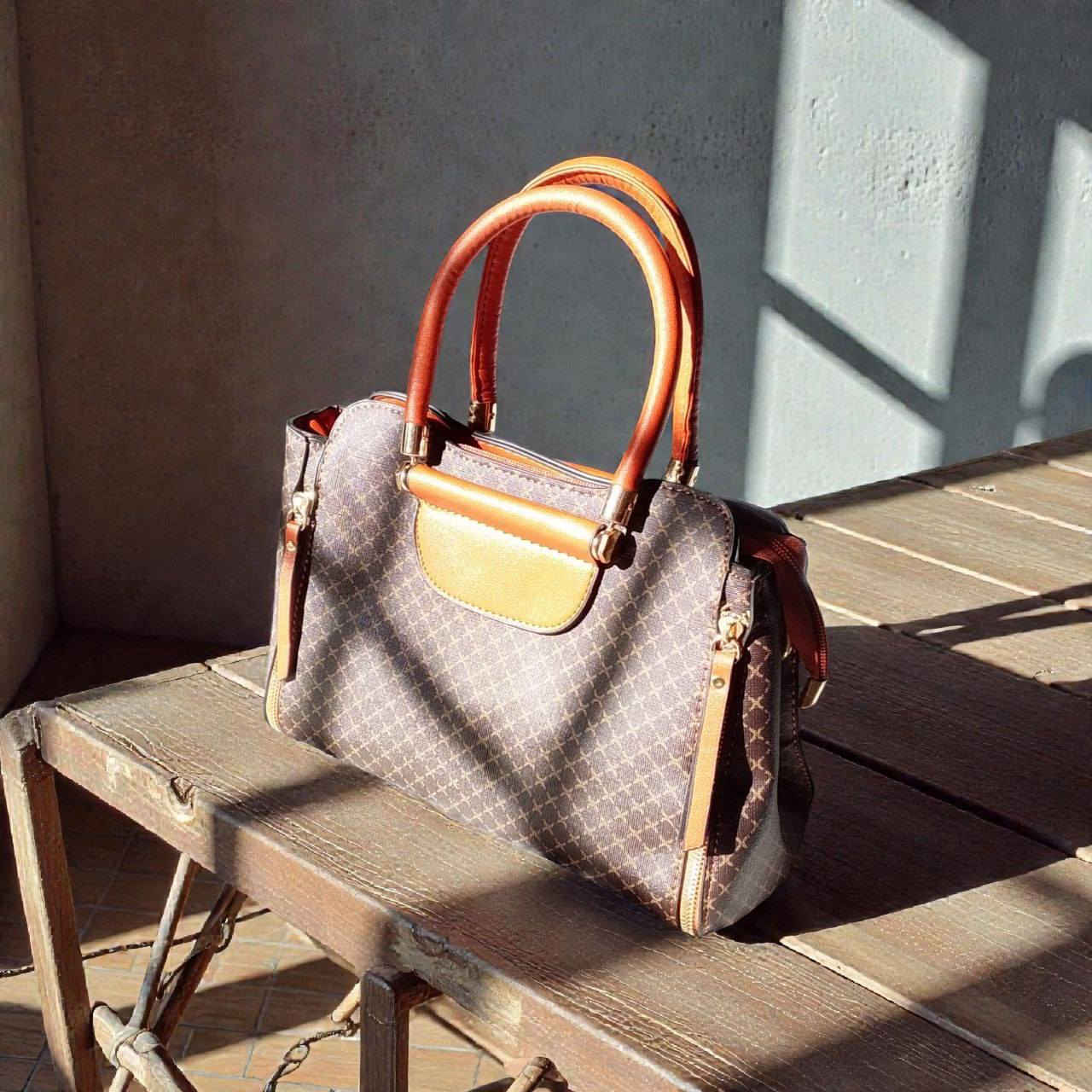 تخفيضات قطع اخيرة 

#لاحجز خاص


**إذا كنت صاحب هذا الإعلان وتريد حذفه لأي سبب، رجاءا أرسل رسالة إلى الدعم الفني**