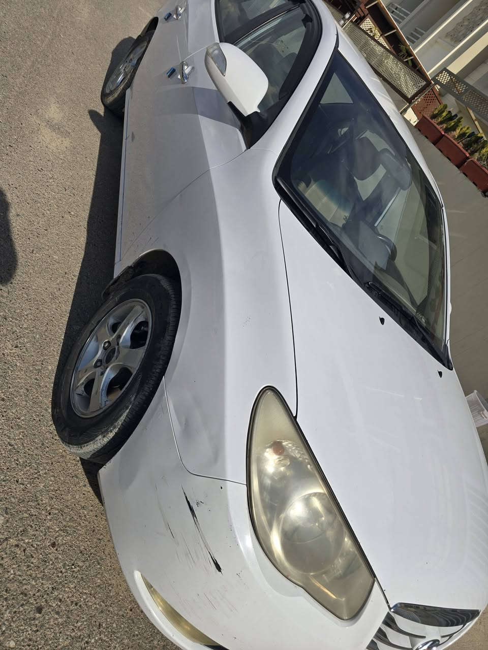 انترا ٢٠١١ بيها صبغ بقبغ الصندوك السعر ١١٠ شرط التوحويل كابون موجود ***********
***********
