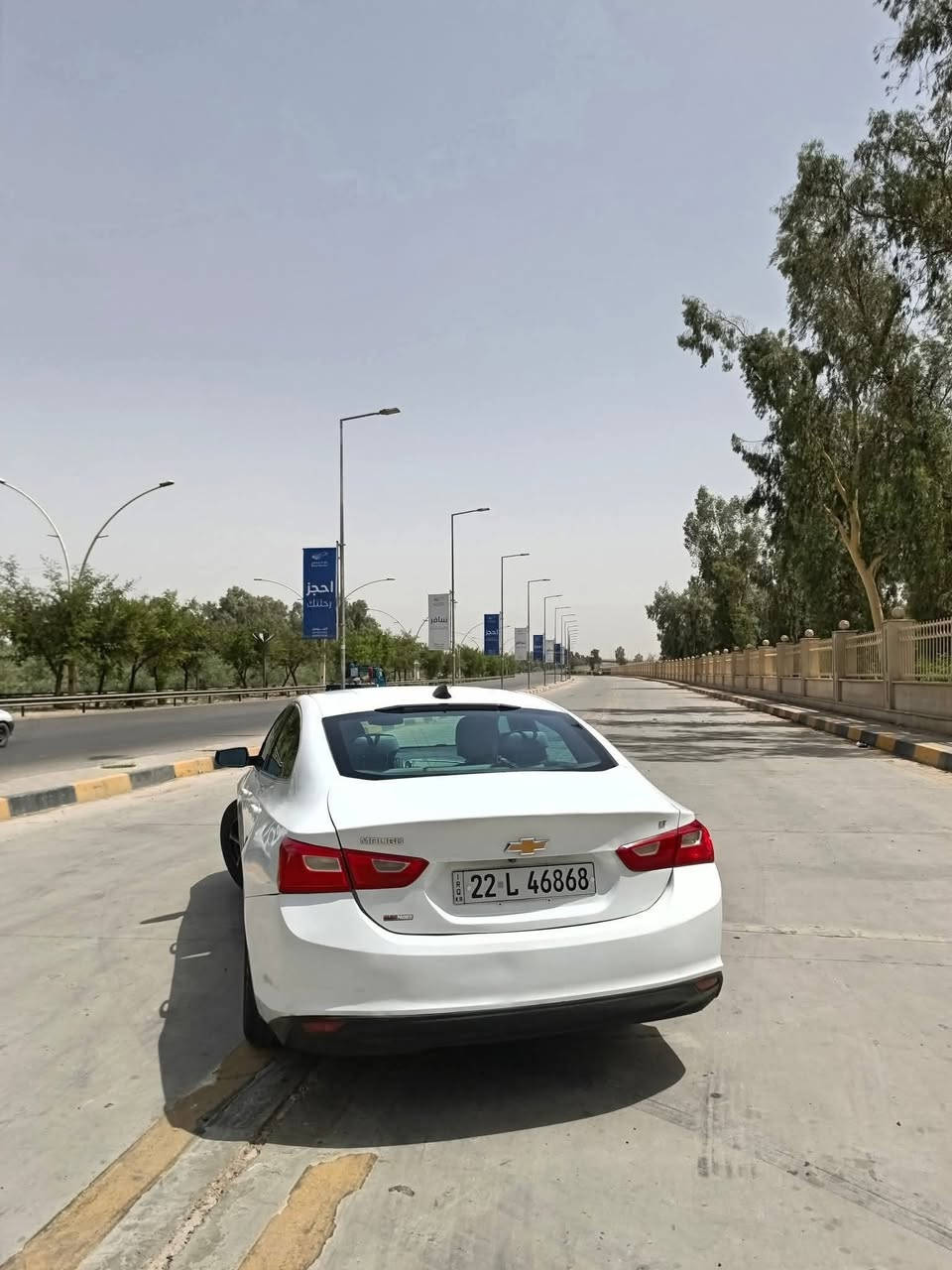 السلام عليكم
للبيع ماليبو 2017 
لون:ابیض
ماشيه :182  الف كيلو
السعر // 103
      ______________
الضرر// مثل ما موضح بلصورة صندوق وجاملغ خلفي بجم كبس و بدون دواخل ايرباك كاش سليمة شواصي و كهربائيات محرك كير تبريد حدادية كلها بشرط
رقم اربيل السيارة بأسمي هزه ٢٠٢٦ فحص سنويه كله جديد تحويل مباشر
     ______________
المواصفات 
 ✅بصمه ابواب + جنطه
✅ويل كب ١٧ 
✅محرك 1500 توربو 
✅مانع انزلاق
✅شاشه كبيره تدعم 📲Android Auto/car play
✅خرائط Gps
✅كامره خلفيه 
✅كروز مثبت سرعه
✅شاشة ضبط واعطال بل دشبول
✅منافذ USP/ 12V /Tip C
✅مانع انزلاق 
✅حساس اطارات
✅4 دسك/ Abs
         ______________
مكاني الموصل
رقم التلفون ***********
