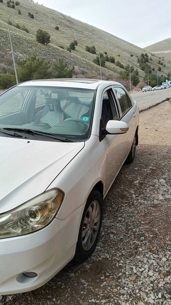 السلام عليكم بي واي دي موديل 13
كير عادي المرغوب محرك هوندا بلادي 
بصمه كشن جلد سقف سلايت
قطعه صبغ بدون دواخل 
والباقي مكفول كفاله عامه 
رقم كركوك انكليزي وبسمي
مكاني كركوك 
السعر 57
***********
