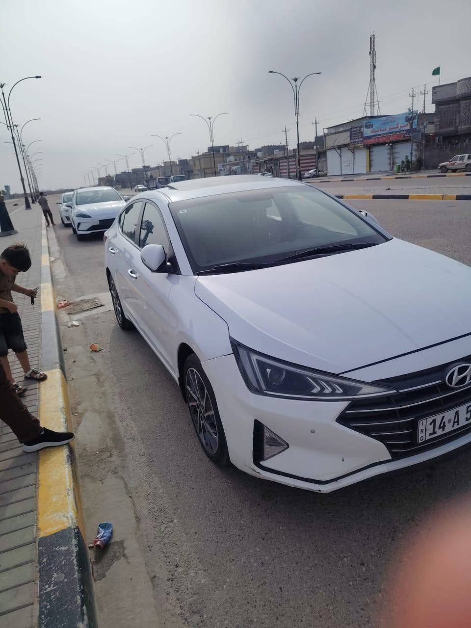 السلام عليكم النتره مديل 2019وارد خليجي فول عده البصمه السياره كفله من ضربه 
بيه شي بصيط صبغ البنيد بيه جز رش ول باب سيق جز رش ولمدكر مفتوح بدون تبديل رقم بصره تحويل ثاني يوم بسمنه مكينه الفين دوش السعر 157وبيه مجال الشراي ***********
