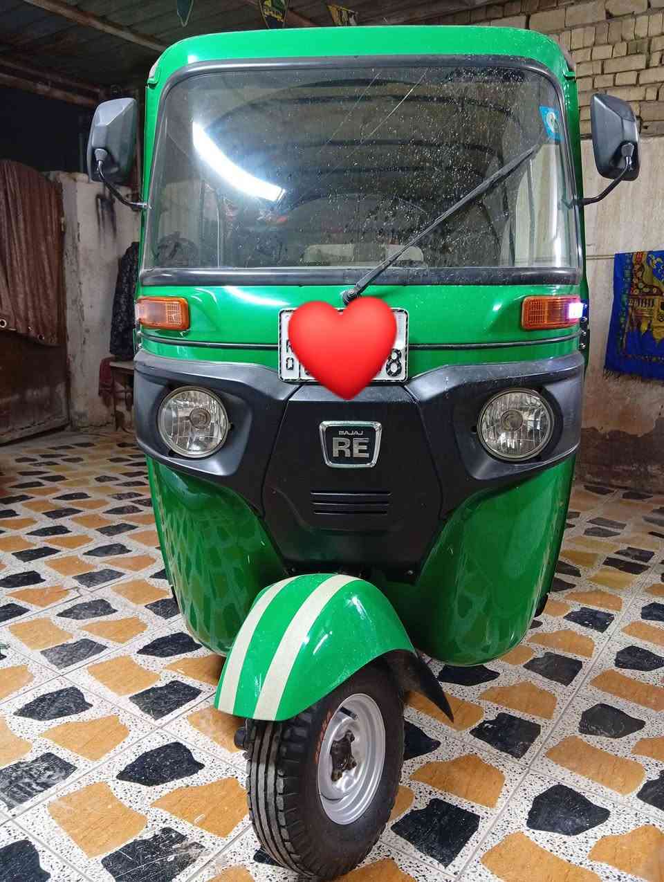 سلام عليكم شباب تكتك لل بيع موديل 22شهر 11مضلع تكتك جاهزه كفاله مكينه وبدي بيه طخه بصيطه وره بسمي تحويل ،ستفسار ***********
