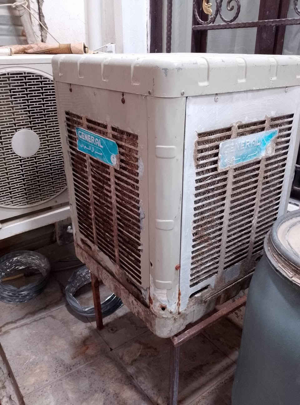 حوض أسماك كامل مبردات عدد 2 شغالات نظاف بايسكل حجم 26 نقص بريكات***********
