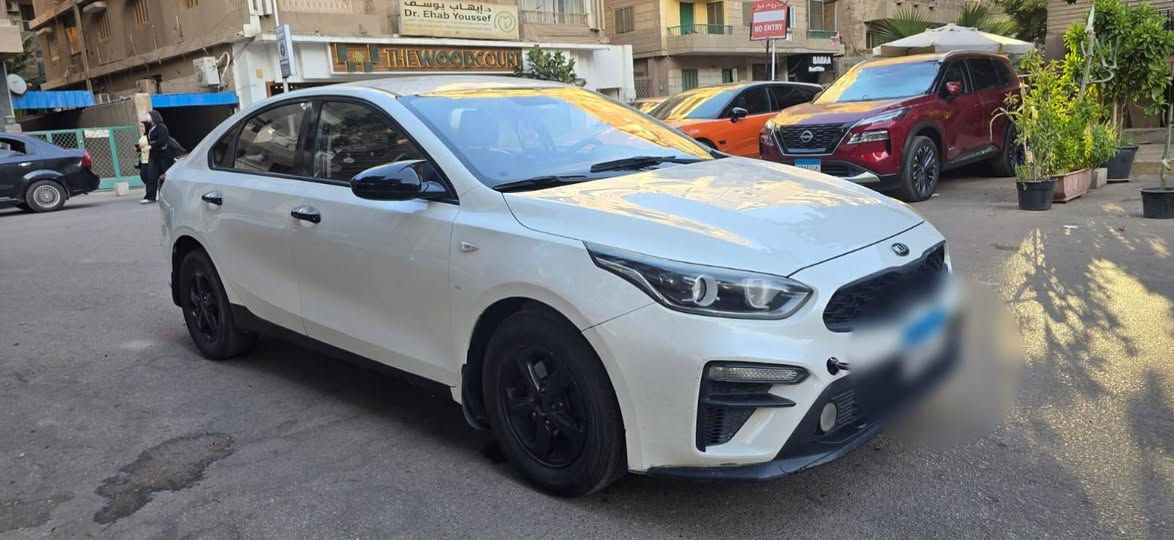 جراند سيراتو 2019
عداد 130
تانى فئه خليجي 
فبريكا بالكامل برا وجوا 
مثبت سرعه 
طارة مالطى شاشه اندرويد
Abs
جنوط شاشه اندرويد 
رخصه سنتين ونصف مرور الجيزة
01118291487


**إذا كنت صاحب هذا الإعلان وتريد حذفه لأي سبب، رجاءا أرسل رسالة إلى الدعم الفني**