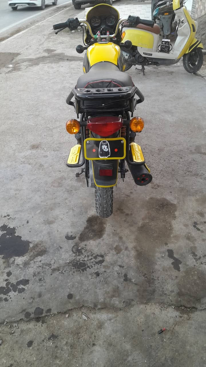 موديل 22 رقم ديالى انكليزي تحويل شوكت ميعجبك دراجه استخدام شخصي ومابدل بيها كلشي ولامفتوح برغي  مكينه بلاد لاكلبه ولاجفيه دراجه عدله وبرغي مابيها نقص السعر 1750 مكان الدراجه ديالى بعقوبه الهويدر ***********
