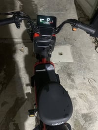 دراجه شحن جديده صار اسبوع من اشترتها  جديده سعر 300 الف 07804309186