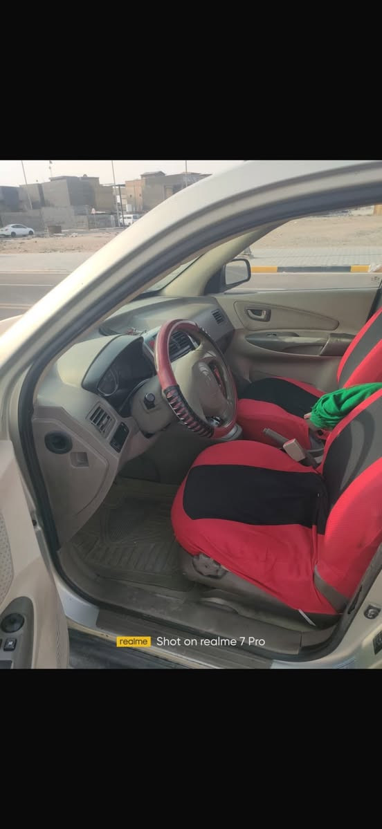 سلام عليكم توسان للبيع 2009 خليجي بسمي بصرة نكليزي تبريد تتفئه السعر 113 مكان البصرة كرمة علي ***********
