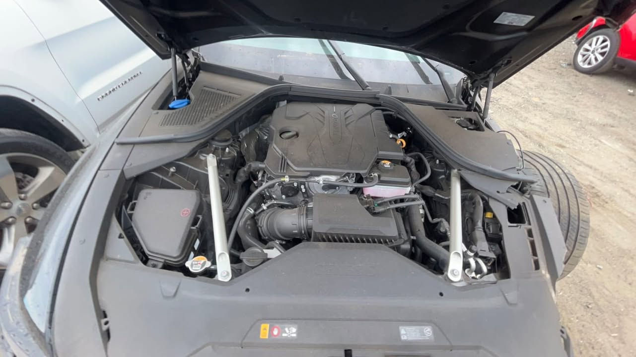 جينيسس g80 2023 برستيج سبورت فول ماشية 18 ميل رقم بغداد بااسمي مكان السياره الديوانية (***********)
