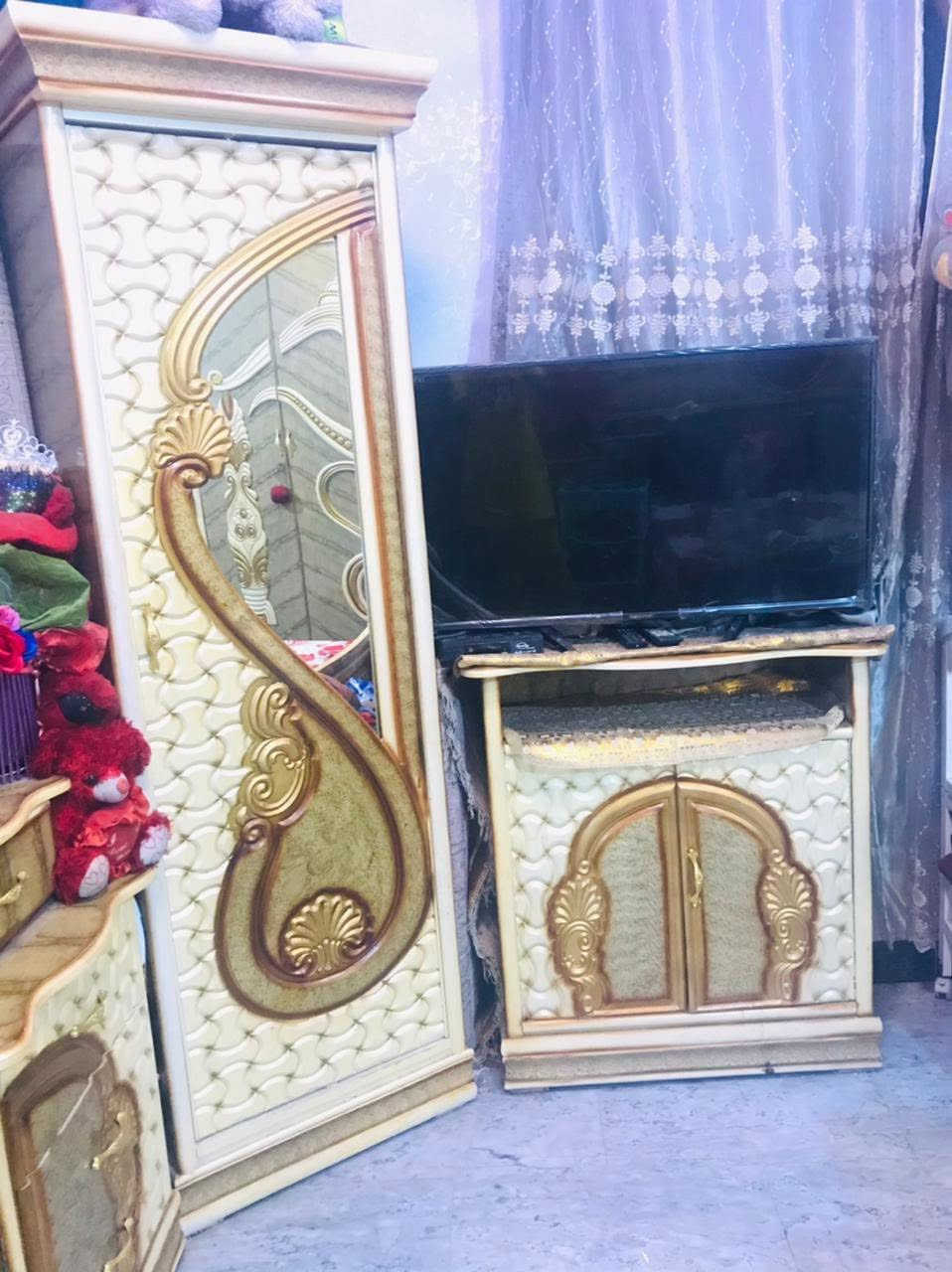 اثاث نظيف للبيع  التواصل ع الخاص


**إذا كنت صاحب هذا الإعلان وتريد حذفه لأي سبب، رجاءا أرسل رسالة إلى الدعم الفني**