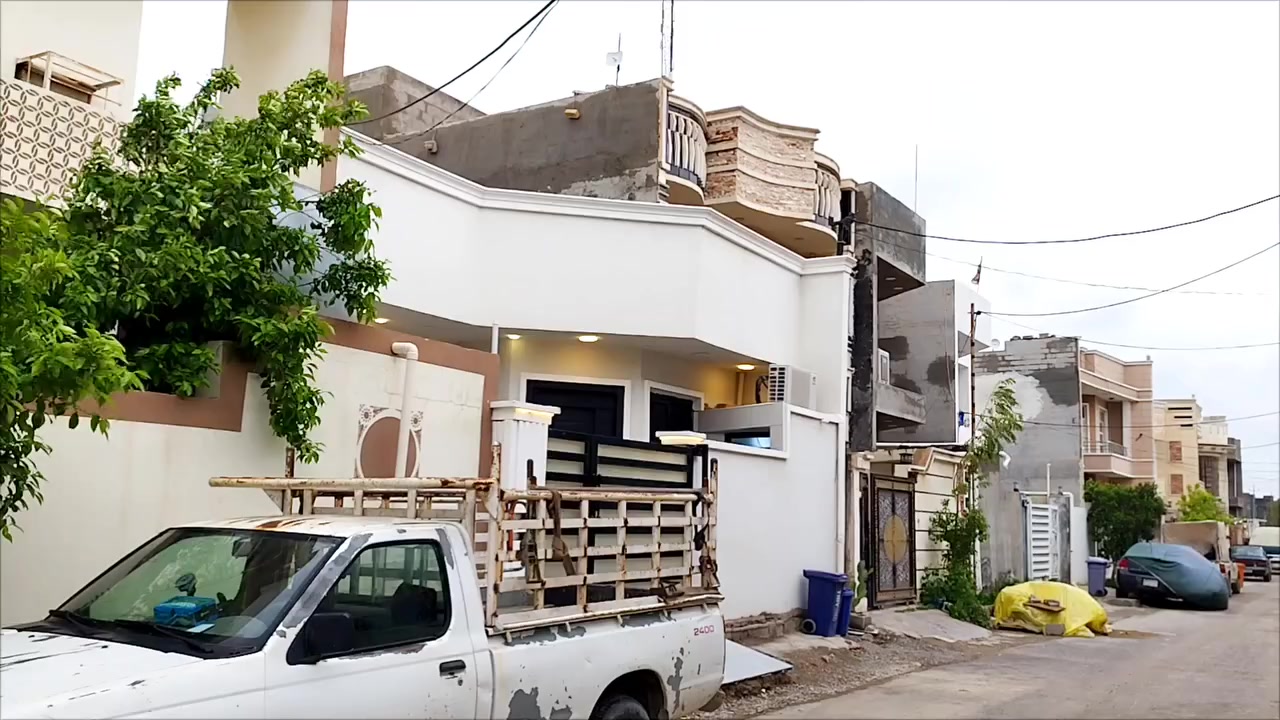 ***********
السلام عليكم}
للبيع الموقع دور الزراعة الثانية خلف مكتب الريان✓
(التفاصيل)
المساحة (144)م الواجهة(8)م النزال(18)م بناء حديث2025
مطبخ عن(4×340)م
استقبال(4×6)م
صالة داخلية معزولة(5×4)م
خرف نوم عدد2(4×425)(4×325)م
منور خلفي(4×150)م
منور داخلي(2×1)م
حمام طابق اول(250×150)م+حمام طابق ثاني
ارتفاع السقف(315)م
بيتونة كبيرة+صحيات
المواصفات
الكهرباء بواري سعودي الفنار الاصلي تأسيس نضام خطوط  الاحمال الثقيلة نقاط الاصلي الثقيل تأسيس الماء و المجاري الاصلي المصري الشريف نضام دكت مبردة كبيرة للغرف و الصالة استقبال جبسبورد +انارة مكنتك الارضية بورسلين هندي ثقيل الاصلي وكالة(يتاكيا)
سيراميك جدار الصحيات +مطبخ هندي وكالة(يتاكيا)
السطح+البيتونة شتايكر
السعر/ 115
