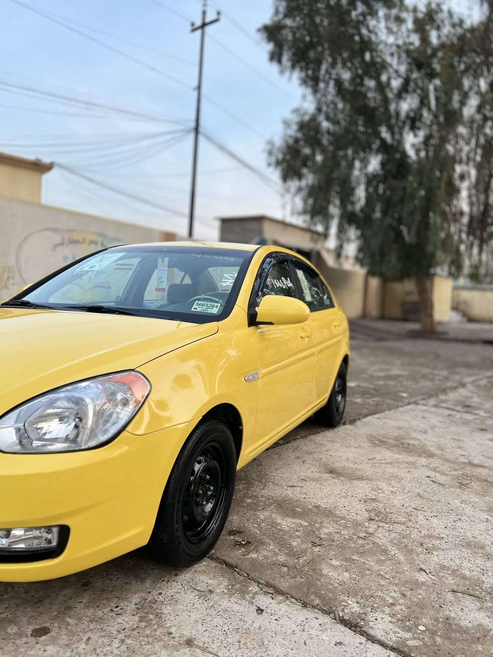 اكسنت رقم بغداد انكليزي للبيع موديل 2009
هيئه وغرامات صفر
هزه جديده
دوشمه جديده
صبغه جديده
طخم جديد
منضومه غاز بيها
كير مكينه شرط
البيع نقدفقط لا قصد ولا امراوس
عنوان السياره موصل جانب الايسر
مابيها كاربون   السعر 93 وبيها مجال
//*********** //*********** ///
