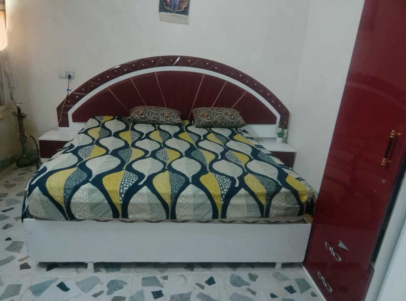 غرفه نظيفه سعره 150وبيه مجال. 6 قطع
***********
