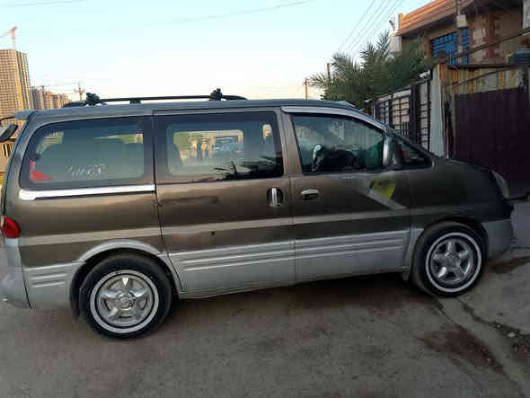 ستاركس 
موديل1997 محدث 2007 سيارة مكفولة ونضيفة كير اوتوماتيك وتخم تاير جديد وتبريد وجاهزة السنوية 2028
التواصل واتساب ***********
السعر 85 قفل
