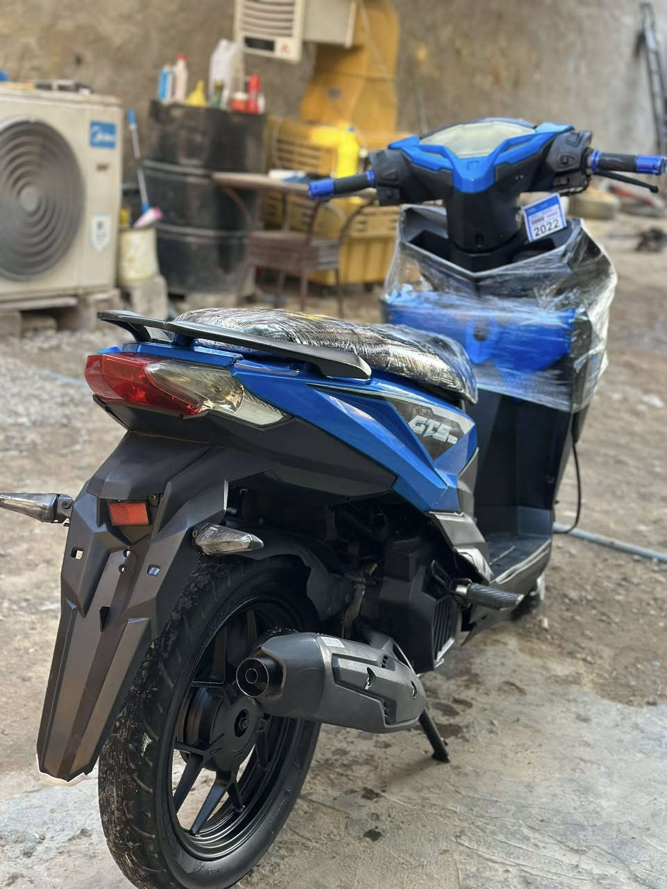 .
سلام عليكم 🛵

جيتي اس صيني 160 مديل 2024 لد تفاصيل داخل تصوير 👇

سعرها (265)الف قفل وبدون عمله مكاني بغداد الحريه الرقم 

***********وشكرا
