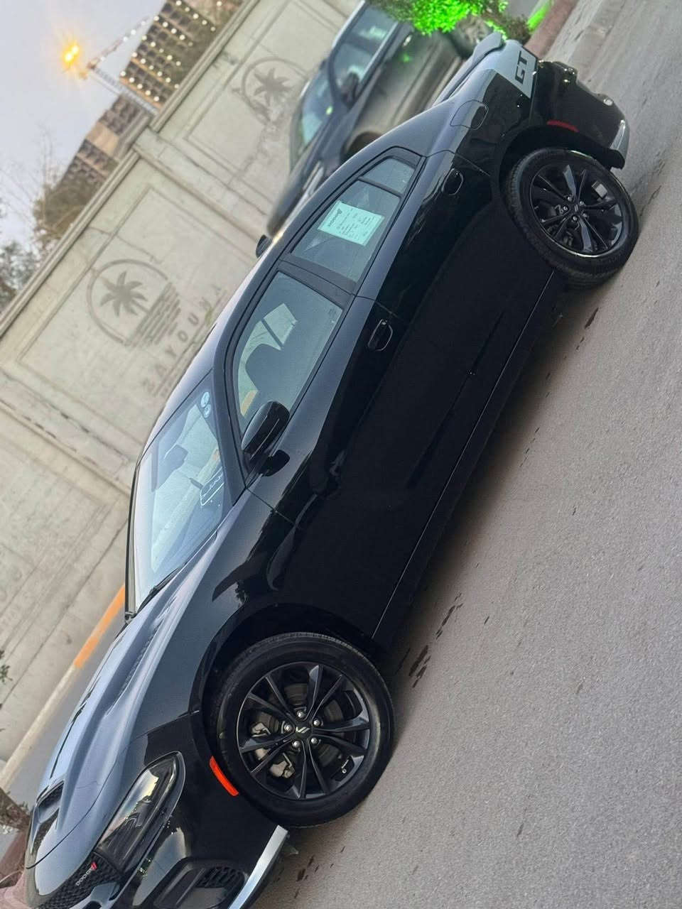 جارجر. 2023
لون اسود ♠️♠️♠️♠️
العداد: 32مايل
رقم أربيل الجديد وكاله تحويل مجانا
المحرك : V6.  3.6L 
سياره جديده بمعنى الكلمه 
المواصفات عاديه  
شاشه كبيرة مع نظام ملاحة GPS 
 مقعد السائق كهربائي 
 حساسات مع مانع تصادم خلفي . 
 تشغيل عن بعد 
 ستيرن كهربائي 
 محدد سرعة 
 تلفون بلوتوث 
 كاميرا خلفية 
 مرايا متحسسة للاضاءة العالية 
الحادث بنيد صبغ حادث سطحي 
وتعديل بل حوض بسيط
للتواصل ***********

السعر237
وخابر وتدلل بغداد, العراق
