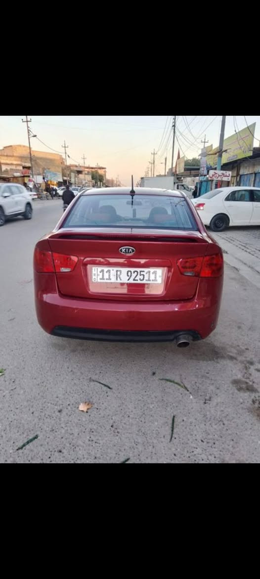 كيافورتي امريكي مديل11مكينه 2000ضربته جاملغ سايق وبيه صبغ بالهلالات الخلفيه سياره جاهزه من كلشي سعره ب88بيع ومراوس باقل مكاني ناصريه سوك الشيوخ رقم بغدادنكليزي تحويل شراي يتصل ***********
