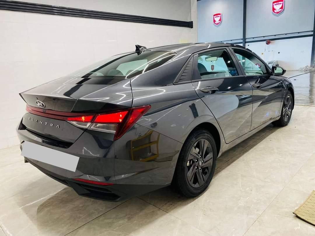 السلام عليكم..
النترا 2022 وارد امريكي 
ماشية 90 الفkm وقابل للزيادة
ضرر موضح بل صور ربع بوند +ربع جاملغ اليمين
ايرباك ستيرن سستم 
مواصفات فول ماعدا السلايت
تشغيل بصمة
ابواب بصمة
إشارة ترحيب
هاند بريك بصمة
تشغيل عن بعد
فول تحكمات ستيرن
شاشة القيادة دجيتال
كشنات الامامي هيتر 
شحن واير ليس 
فول رادار 
رادار امامي + خلفي + جانبي
قيادة ذاتية 
كشاف نهاري LED
السيارة جاهزة بدون مصرف
السنوية بسمي 
رقم اربيل الجديد 
تحويل مباشر
السعر 148$ ومجال بسيط للطيبين
للاستفسار التواصل على الارقام
***********
***********
