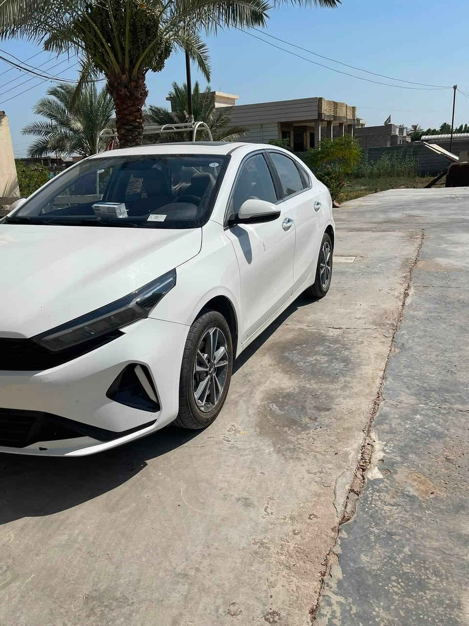 كيا K3 2022 ( خليجي )

بيها رصعه كلش خفيفه بلجاملغ ليمن الأمامي 

فول مواصفات - فتحة سلايد

المحرك: 1.5 لتر دبل نوزل

ناقل الحركة: 8 سرعات (كير طيارة)

رقم أربيل   - بأسمي شرط تحويل

المواصفات:

فتحة سقف

شاشة مع كاميرا

تبريد قطعتين + تحكم لمس

تحكم ستيرن جهتين

مثبت سرعة (كروز)

بصمة أبواب + بصمة تشغيل

شاحن وايرلس

أضوية LED زينون 3 عدسات متحركة + خلفي LED متصل 

صندوق ذكي بصمة (يفتح عند الاقتراب)

كوشنات جلد

سايد بريك بصمة

Auto Hold

(Sport / Eco / Smart / Comfort) وضعيات 4 درايف مود

السعر 125بيها مجال                       العنوان بغداد حي الجهاد  

رقم ***********
