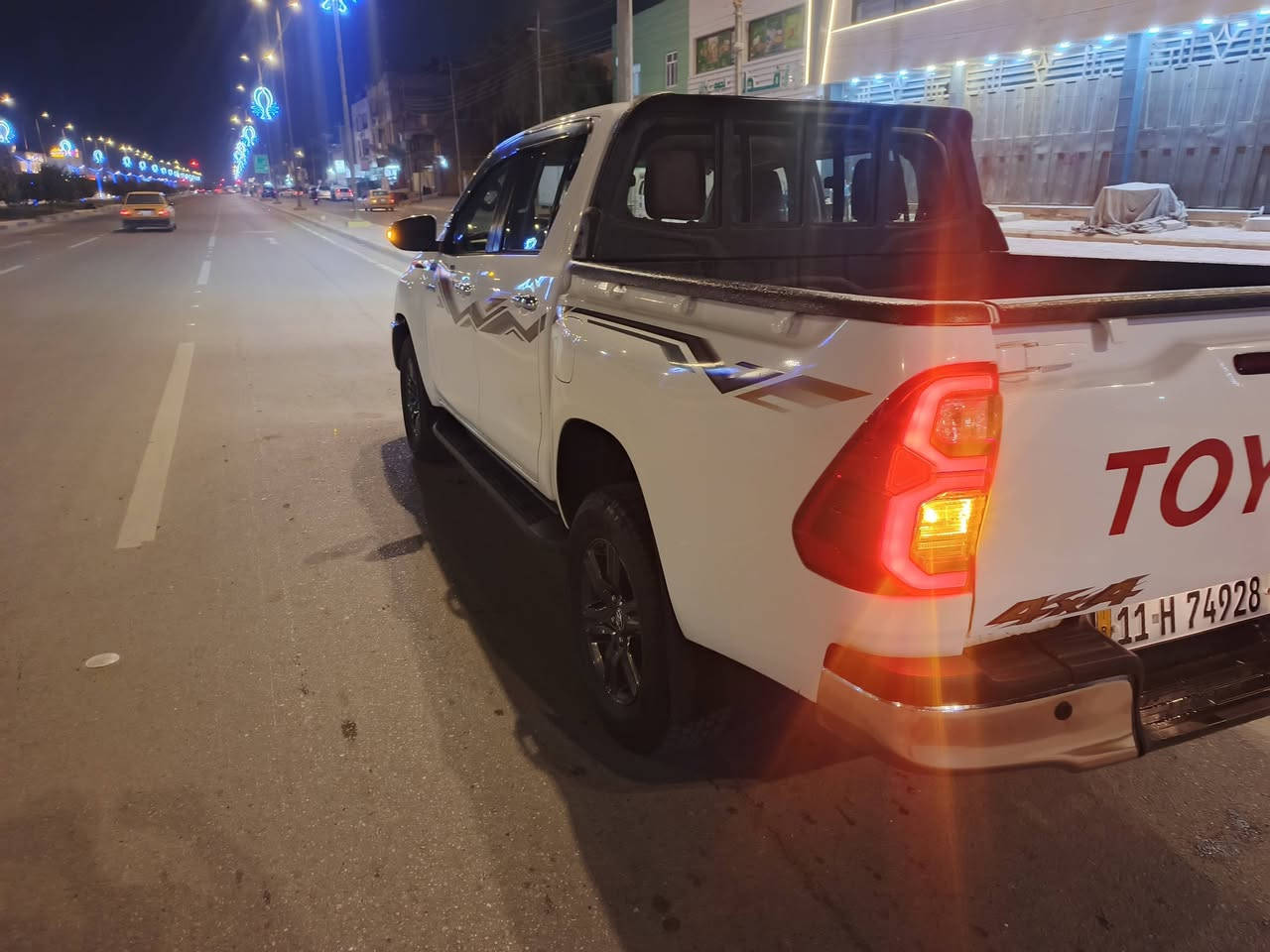 سلام عليكم
تيوتا هايلوكس مديل 2024فول مواصفات 
رقم بغداد مكفوله كفاله عامه من ال ضربه والصبغ 
والبارد سونار منزله بل منشور سياره حلوه ماشيه ٦٠
مكينه ٢٧٠٠ اربعه مكاني كربلاء سعر ٣٣٠ بيها مجال شي قليل 
رقم الهاتف *********** واتساب موجود
