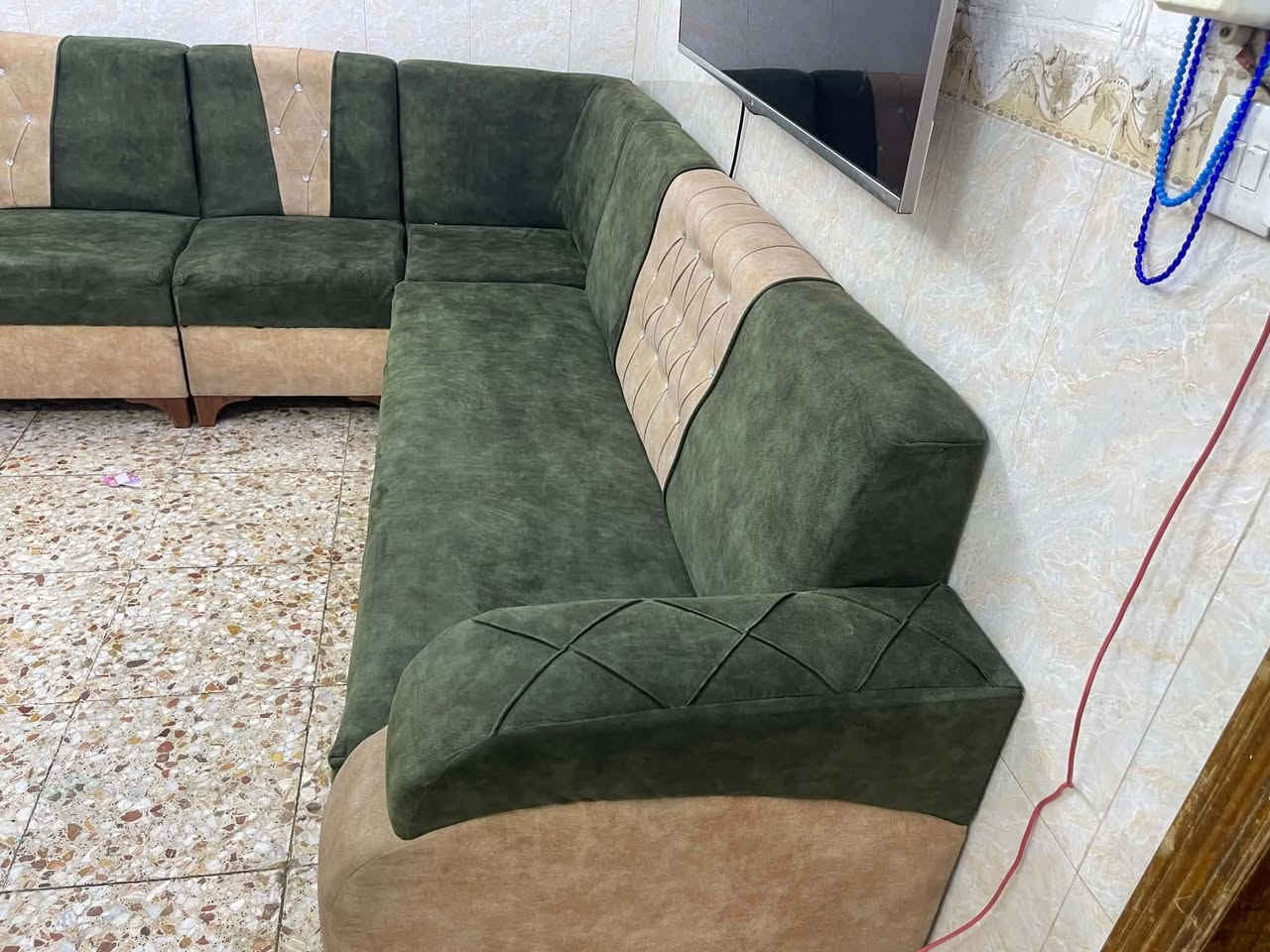 عشره مقعد ثكيل مو سوكي بدون ضرر  السعر  185. ***********

