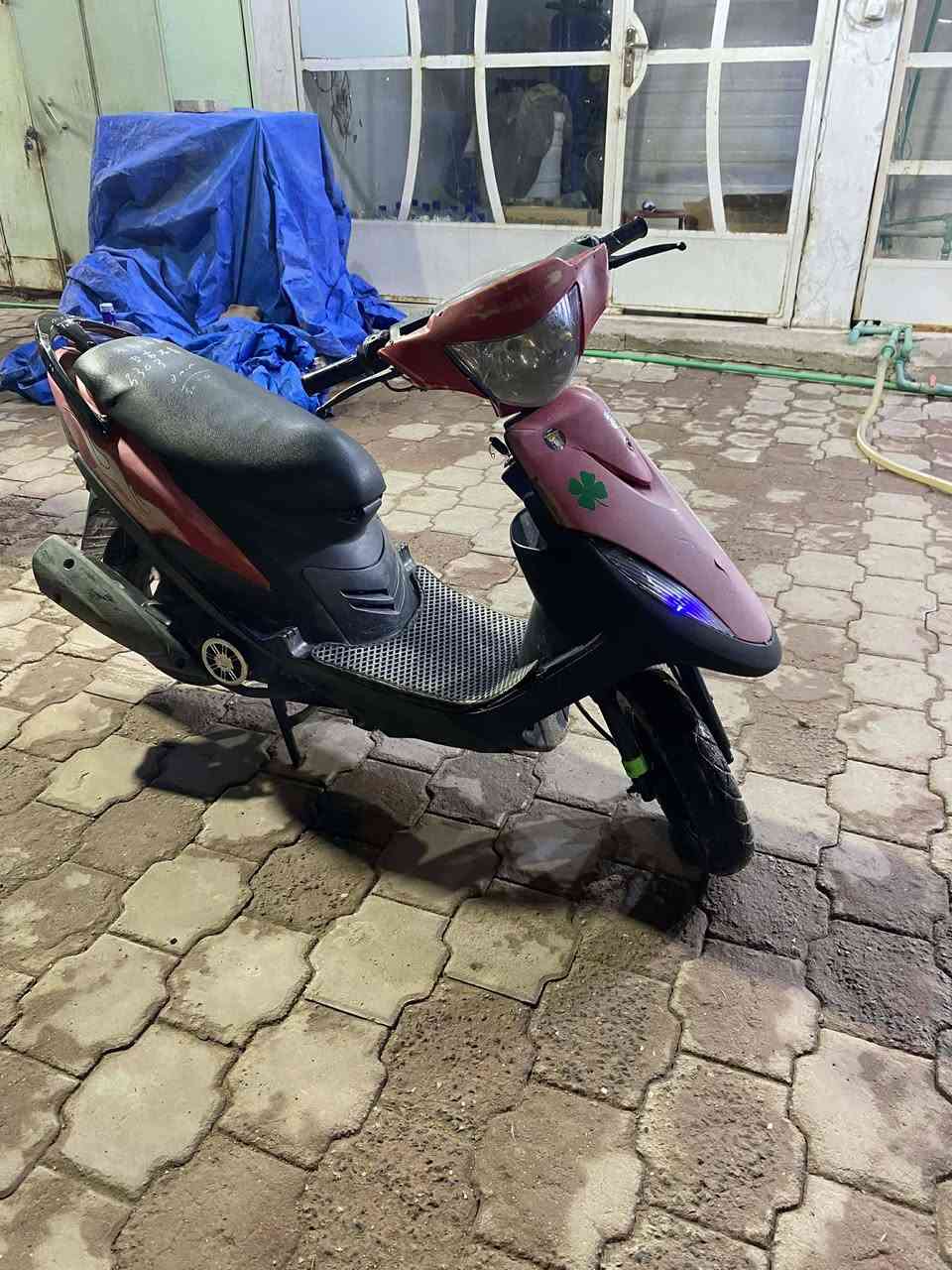 سلام عليكم اعيد نشر بسبب الوعود الكذب دراجه خير من كلها بلادي دراجه جيب وفيتر وتعال فحص بكاني واسط العزيزيه سعر 650 رقم ***********
