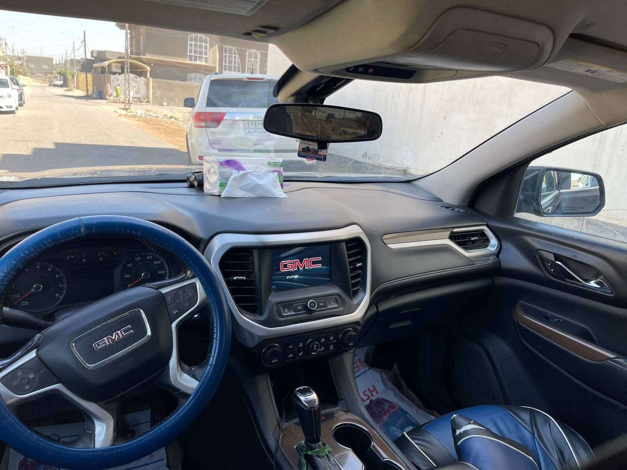 للبيع جمسي اكاديا موديل2017 أمريكي 
رقم بغداد بأسمي ماشيه 130الف 
الضرر جاملغ الجهة اليسرى فقط 
مكينة 4 سلندر 2500
فول مواصفات عدا الفتحه 
تخم تاير ياباني دنلوب جديد 
حداديه جديده 
السياره جاهزه ومال جناي ومابيه اي نقص 
العنوان : بابل - الحمزة الغربي 
رقم الهاتف:***********
السعر :170$ورقه وبيه مجال
