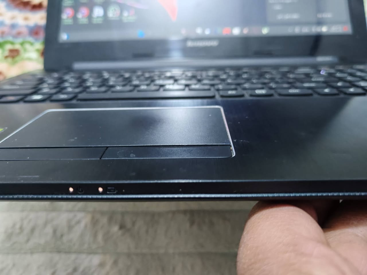 لابتوب لينوفو للبيع مواصفات جيدة جداً

السعر ٣٠٠ قابل للتفاوض


**إذا كنت صاحب هذا الإعلان وتريد حذفه لأي سبب، رجاءا أرسل رسالة إلى الدعم الفني**