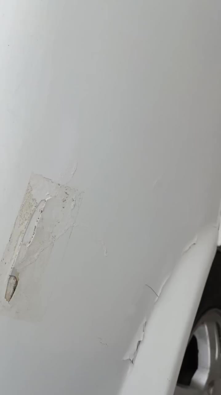 للبيع او مراوس فراشه 96
للبيع او مراوس بدون فرق لان ما عندي سعر 25وبيها مجال محرك بگن والگير نمرتين ويبوش 
معرف كهرباء او شنو بي ابيع على وضعها السعر 25ومجال بيها او مراوس المكان بصره ***********
