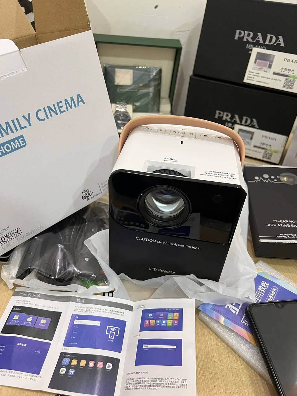 متاح داته شو عملاقه واي فاي اندرويد سمارت

جديده غير مستخدمه الحجز خاص او واتساب


**إذا كنت صاحب هذا الإعلان وتريد حذفه لأي سبب، رجاءا أرسل رسالة إلى الدعم الفني**