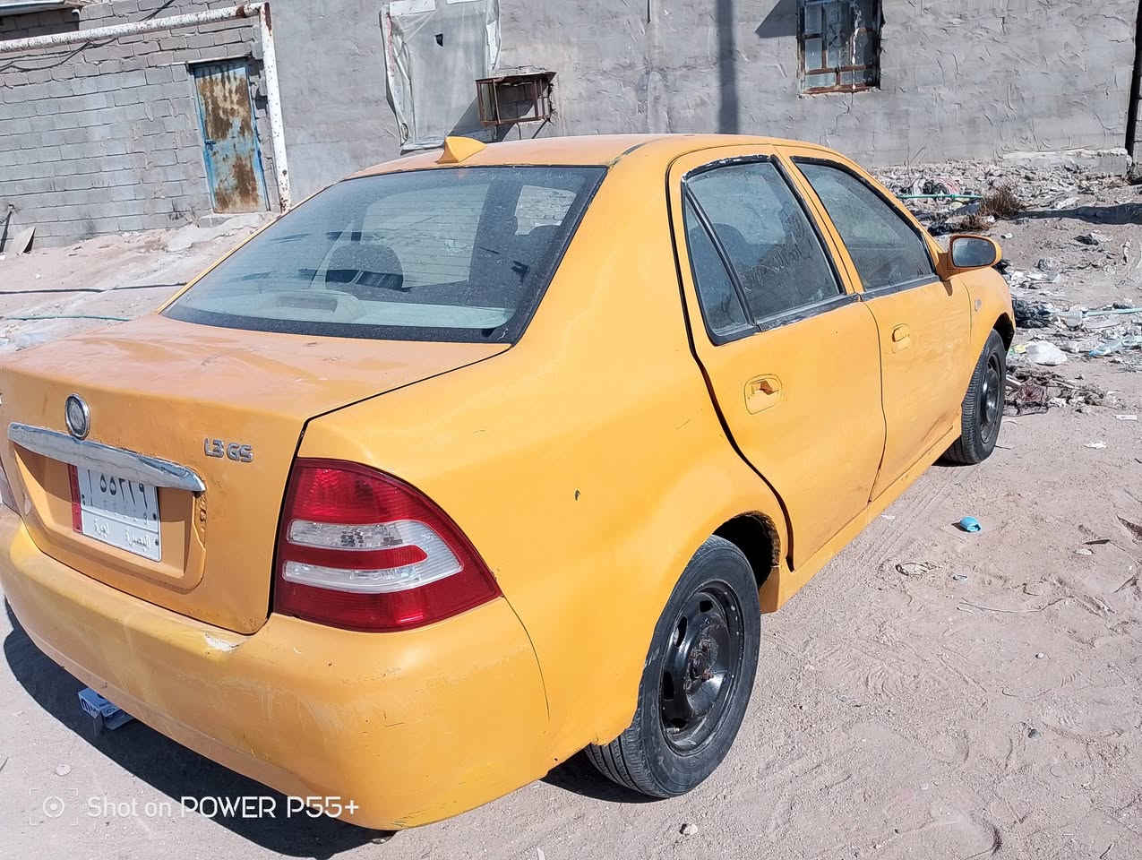 السلام عليكم سياره سيكي للبيع راعيه موجود گير مكينه جديده تخم تأير جديد السياره بيه عطل كهربايئات تشتغل وتطفه سعرها 13بيه مجال قليل رقم تلفوني ***********
