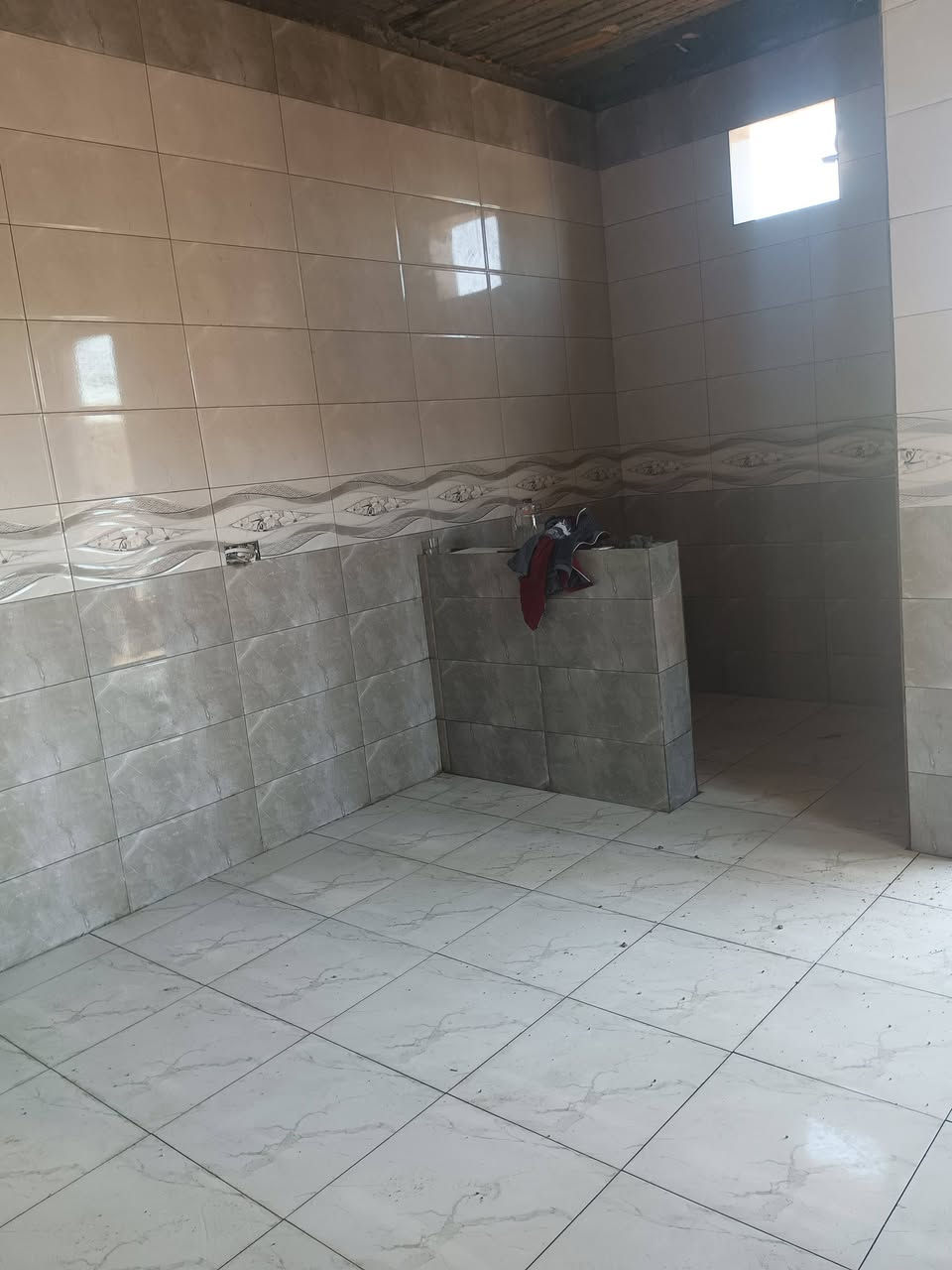 السلام عليكم ورحمه الله وبركاته
يوجد لدينا كادر سيراميك وشغل درجه اولى 
جدار ارضي 

مشتغل بيوت عديده في الشرقاط 💚 

بالخصم واجميلة والصبخة والزراعة وبعاجه 
 

***********

‏‪***********‬‏

متفرغ حااليا
 اسعار مناسبه جداا
