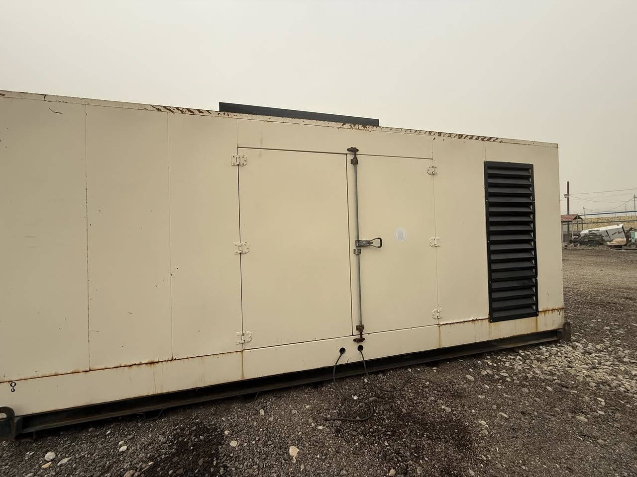 السلام عليكم
للبيع بيركنز حجم 2800دبل سوبر بريطاني اصلي 🇬🇧 

 6سلندر 

التوليد لوري سومر فرنسي 730كيفي

موديل 2018

عدد ساعات التشغيل 13600ساعة فقط 

كاتم جبيلي اخوان 100%

 سيطرة حديثة متطورة (برودكشن)إطفاء وتشغيل ذاتي فول اوتماتيك المولد 

شرط الحمل 1500امبير مرتاح 🦅🔥

 المحرك غير مفتوح 🔓 

ملاحظة/مكفول من الصبغ والتجديد 🦅

العنوان-بابل -شوملي

للاستفسار الاتصال ع الأرقام التالية

***********

***********

علماً يتوفر لدينا من ال١٠كيفي إلى ٧٥٠
