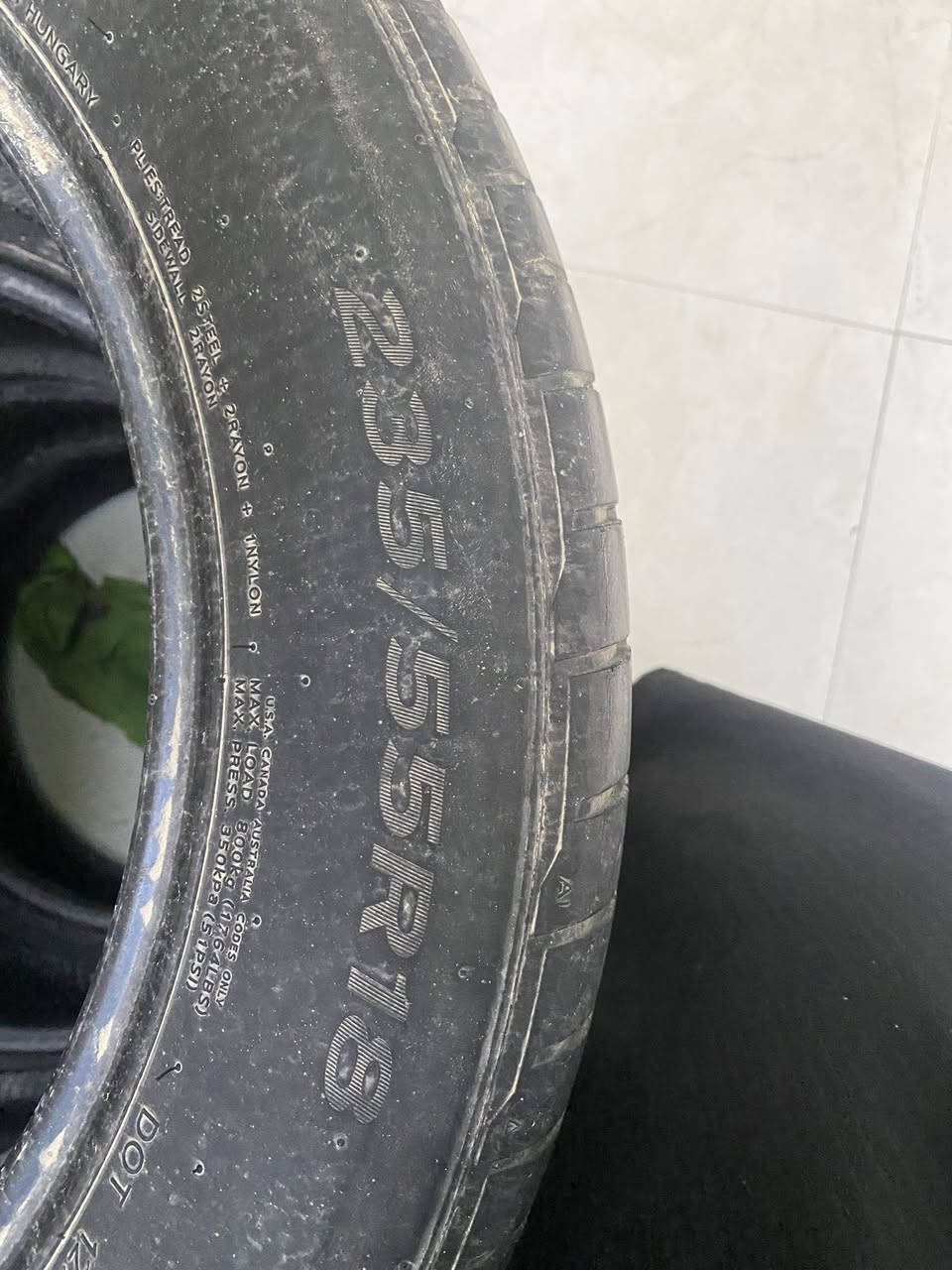 تايرات اوبامه سعر ١٢٥
العنوان البصره حي المهندسين 
***********
