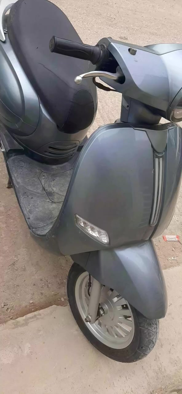 للبيع او مراوس شغاله سلف كهربائيات شغاله مكاني بالكوت السعر ٤٠٠ للاستفسار ***********
