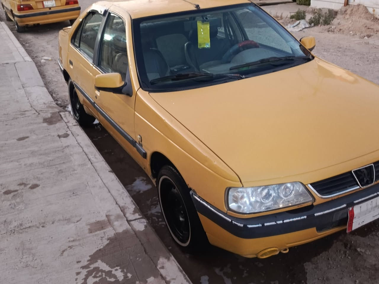 السلام عليكم ،،،بيجو 405الميس موديل 2016 سياره ابسمي سعر 38رقم الهاتف ***********مكان
