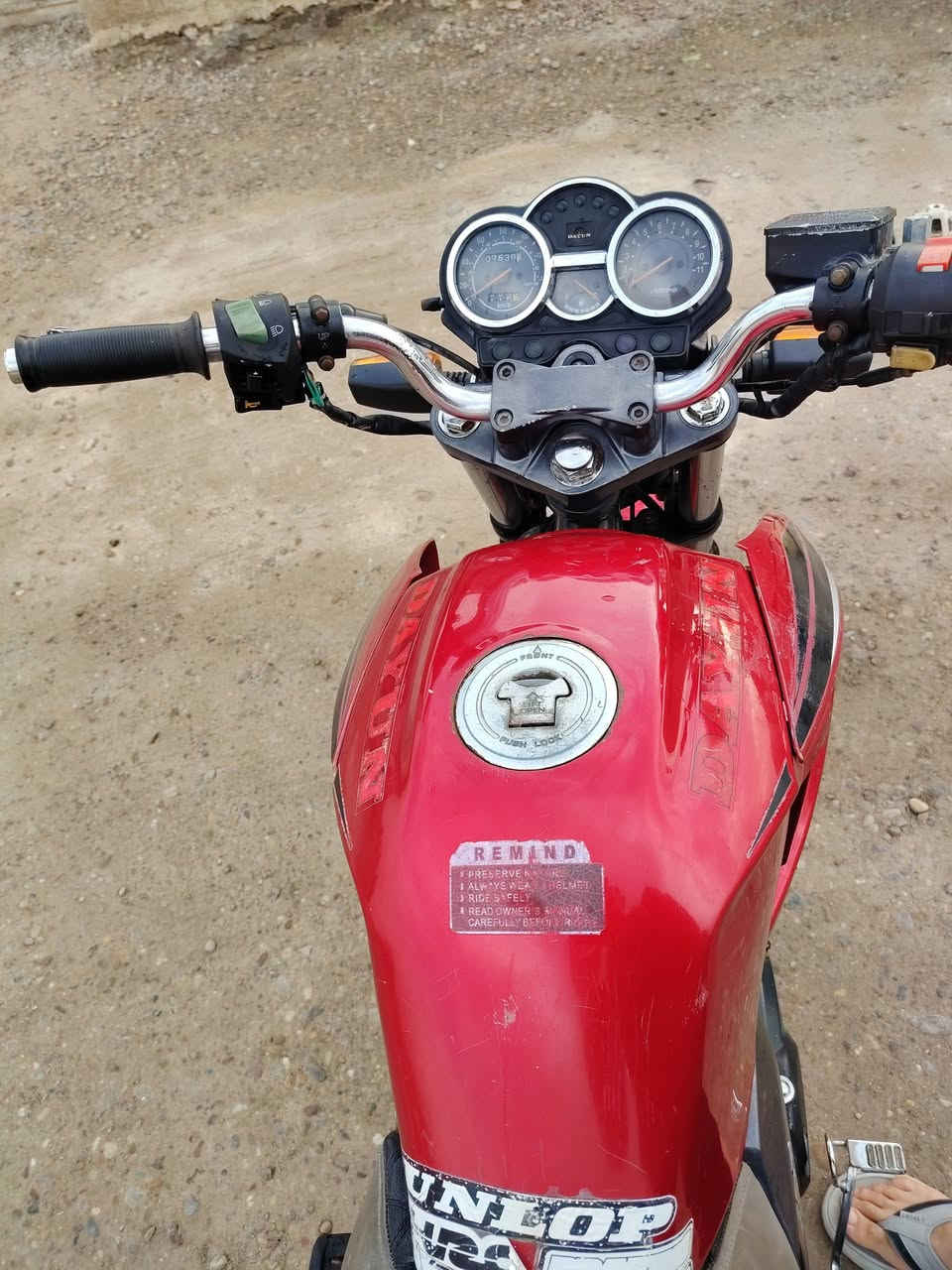 سلام عليكم للبيع دراجه دايوان باندا دراجه كامله شغاله كهربائيات كلهه شغاله نكره سلف بس بيهه تبخير بصيط مكاني ابو غريب سعر 500 وبيهه مجال ***********
