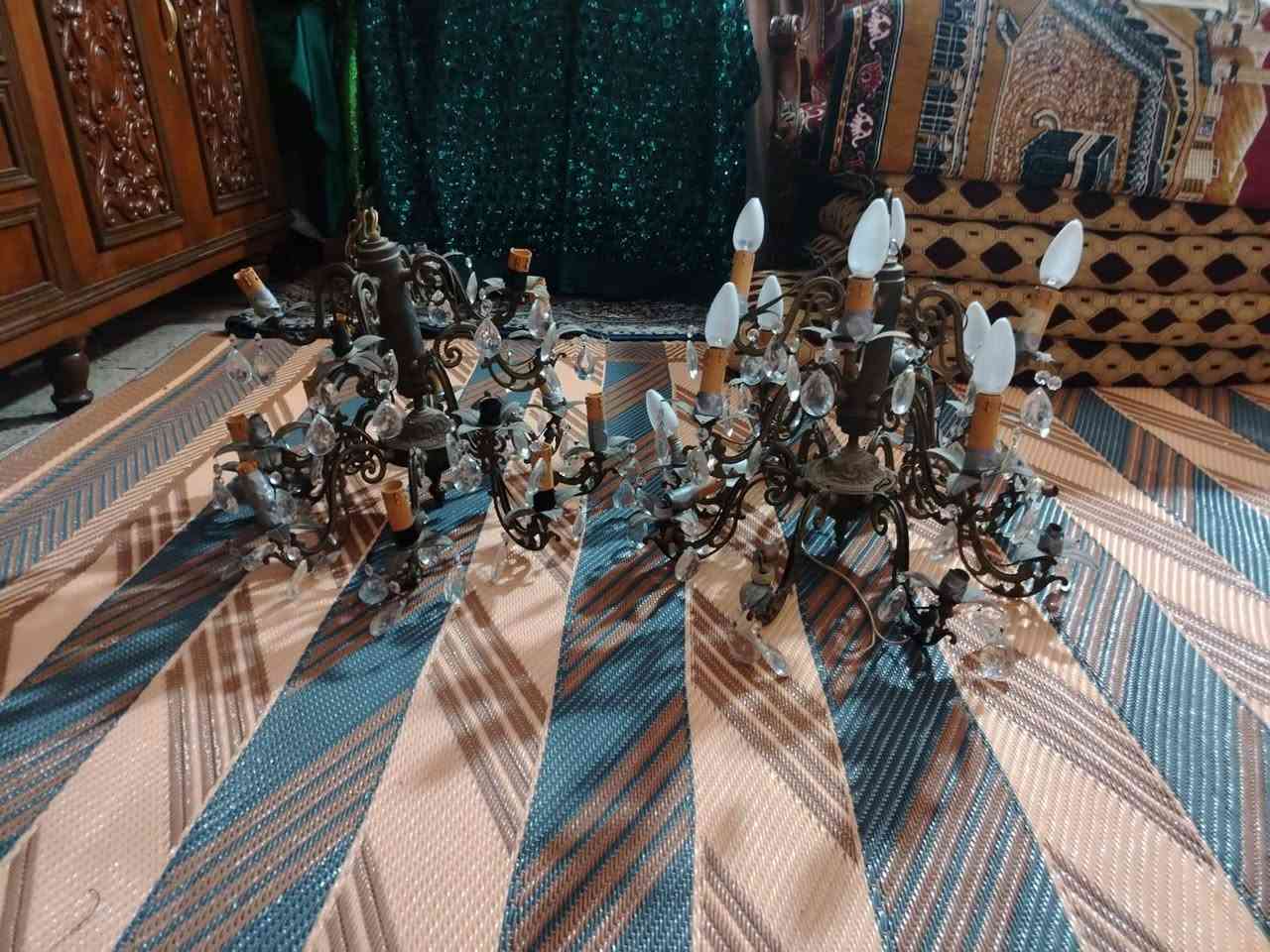 زوج ثريات قديمه ب١٠٠
لاله ب٣٠ الف


**إذا كنت صاحب هذا الإعلان وتريد حذفه لأي سبب، رجاءا أرسل رسالة إلى الدعم الفني**
