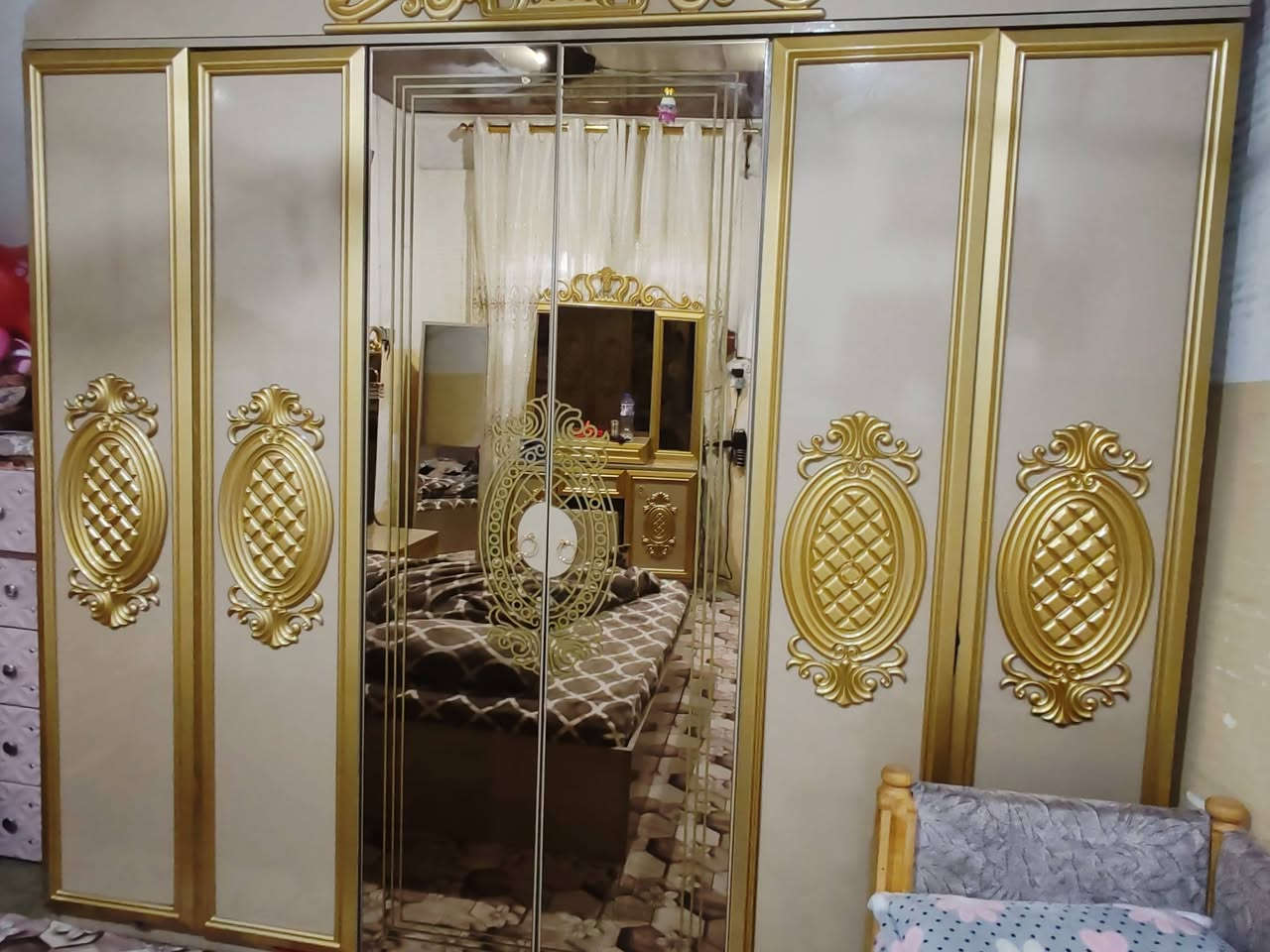 سلام عليكم غرفة نوم تركي8قطعة للبيع ادا تريد اتصال على هدا رقام ***********
