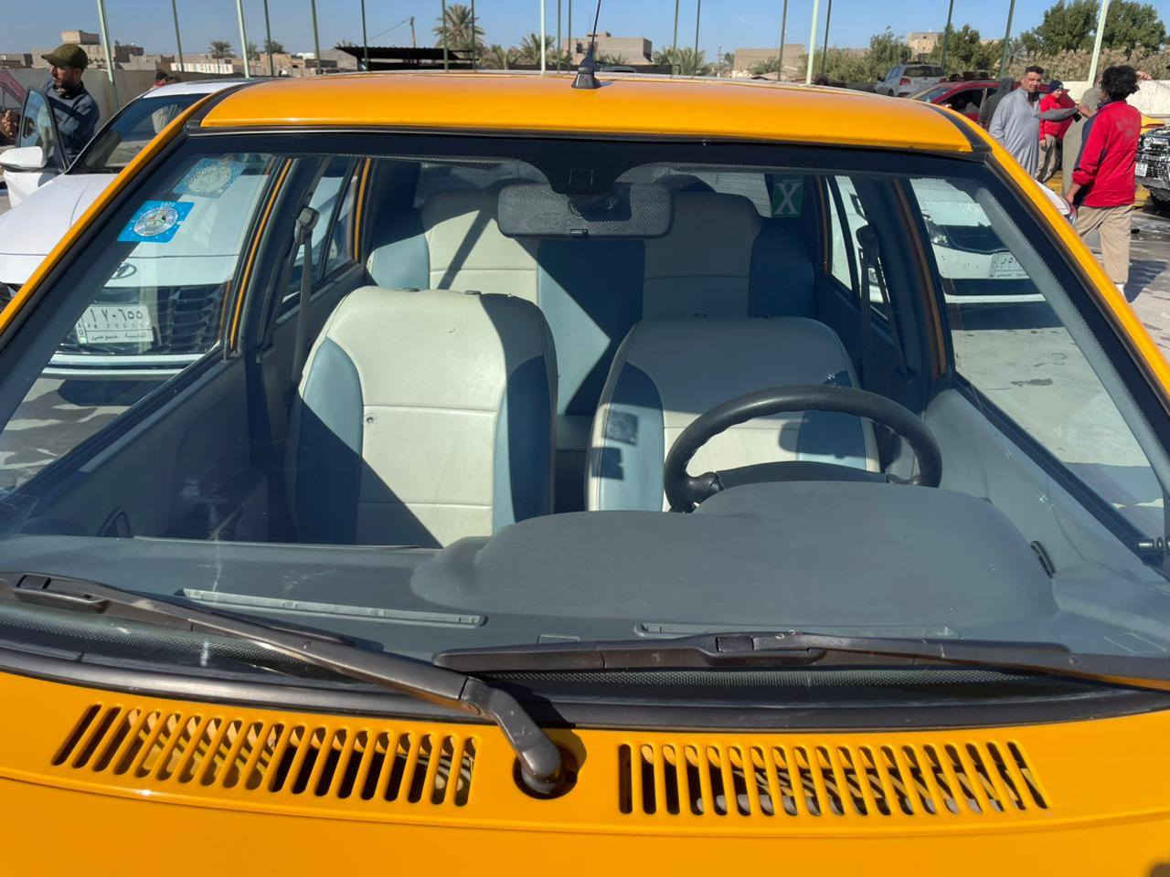 سلام عليكم سايبه موديل 23 كفاله ما عده الوضح بل الصوره رصعه  يم قبق البانزيل كير مكينه خير من الله ماشيه 70 مكان دوانيه  السعر 65 بيها مجال حك الجيه ***********
